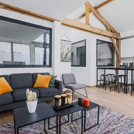 Magnificent -4br-8p- Place De La Nation شقة باريس